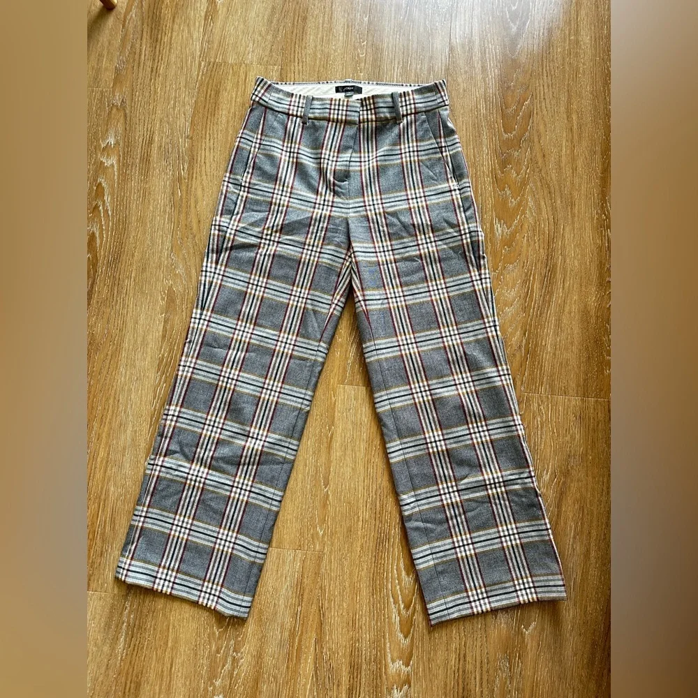 J. Crew reposhing this